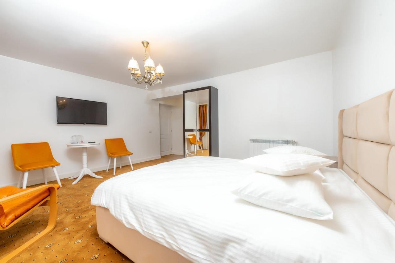 Casa Budulan Drobeta Turnu Severin Buitenkant foto