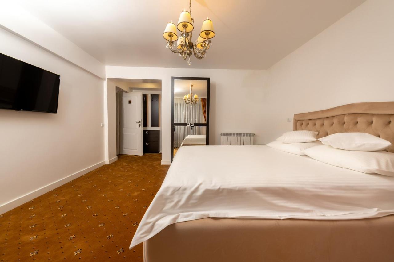 Casa Budulan Drobeta Turnu Severin Buitenkant foto